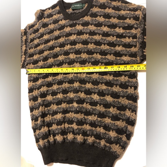 Tundra Canada - Coogi style boxy knit sweater - Picture 3 of 7